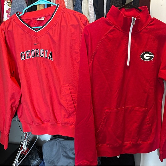 UGA Bulldog Swester Pullover with Rhinestones - size L (I’m a small and it fits) - Picture 5 of 6